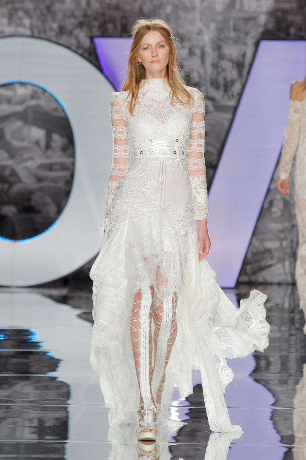 ilovebrides.pt Yolan Cris 2018 Barcelona Bridal Fashion Week 2017